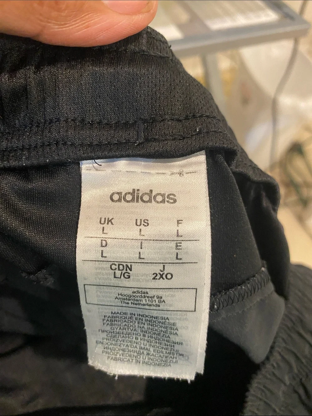 Adidas size Large shorts good condition